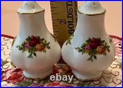 Royal Albert Old Country Roses Teapot Tea Pot Salt & Pepper Serving Tray Set