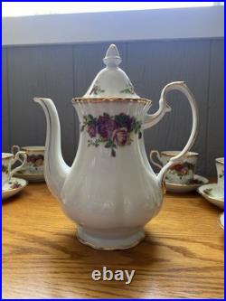 Royal Albert Old Country Roses Teapot full Service Set 15 Pc