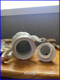 Royal Albert Old Country Roses Teapot full Service Set 15 Pc