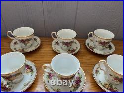 Royal Albert Old Country Roses Teapot full Service Set 15 Pc