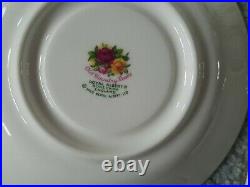Royal Albert Old Country Roses Trio Sets 8 Cups 8 Saucers 8 Side / Bread Plates