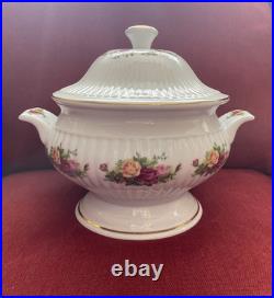 Royal Albert Old Country Roses Tureen with Lid, NWT