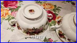 Royal Albert Old Country Roses Two Handle Soup Coupe Four
