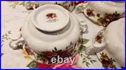 Royal Albert Old Country Roses Two Handle Soup Coupe Four