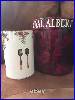 Royal Albert Old Country Roses Utensil Jar