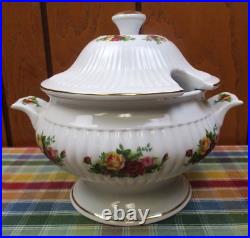 Royal Albert Old Country Roses Vegetable Tureen withLid #7047