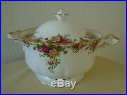 Royal Albert Old Country Roses Very Large Tureen And LID In Very Good Condition