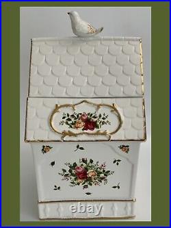 Royal Albert Old Country Roses XL-13 Cookie/Biscuit Jar WithBird On Top NWOT
