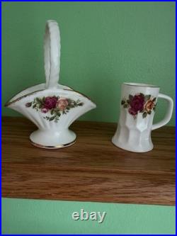 Royal Albert Old Country Roses / XL Set / over 80 pieces including VHTF items