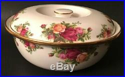 Royal Albert Old Country Roses covered serving bowl gold trim 8 1/2 label Rare