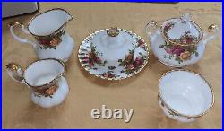 Royal Albert Old Country Roses- covered sugar, 2 creamers, covered butter bowl