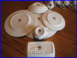 Royal Albert Old Country Roses service for 10 plus extras N/R (53 pcs)