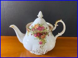 Royal Albert Old Country Roses tea service, 25 pcs, Bone china, made in Englan