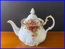Royal Albert Old Country Roses tea service, 25 pcs, Bone china, made in Englan