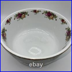 Royal Albert Old country roses large salad bowl 10.5 X 5.25 Stunning