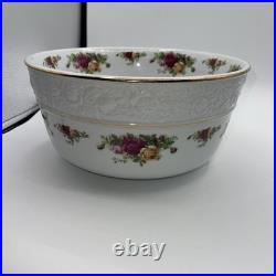 Royal Albert Old country roses large salad bowl 10.5 X 5.25 Stunning