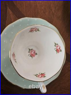 Royal Albert Polka Rose Set Large Tea Pot and 2 Cups And Saucers Excellent