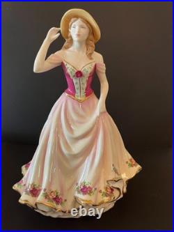 Royal Albert Porcelain Figure of the Year 2009 Old Country Roses Rose New withtag