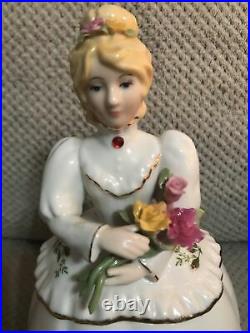 Royal Albert Rare 1962 Old Country Roses Victorian Lady Candy /Cookie Jar