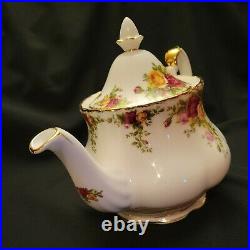 Royal Albert Royal Doulton Old Country Roses Large Teapot Brand New With Tag