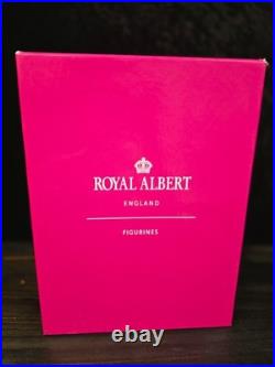 Royal Albert Royal Doulton Pretty Lady Old Country Roses Figurine