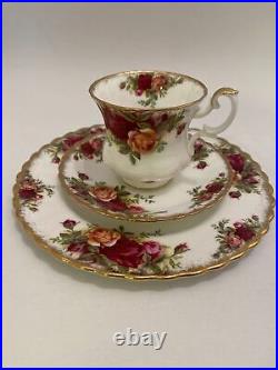 Royal Albert Service Old Country Roses 37 Teile