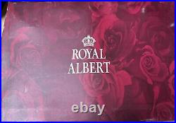 Royal Albert Silverware Old Country Roses Stainless with gold, 45 Piece New In Box
