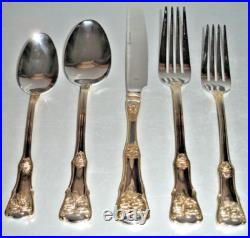 Royal Albert Stainless Old Country Roses 20 PC. Service For 4 New in Box