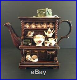 Royal Albert Teapot by Paul Cardew Old Country Roses Earthenware Welsh Dresser