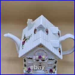 Royal Albert Vintage Cottage Teapot Old Country Roses RARE HTF withBOX NEW
