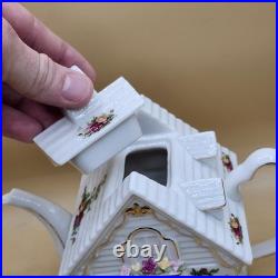 Royal Albert Vintage Cottage Teapot Old Country Roses RARE HTF withBOX NEW