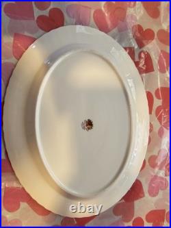 Royal Albert's Old Country Roses Bone China 1962 Vintage (102 pieces)