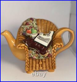 Royal Doulton Cardew Royal Albert Old Country Roses Wicker Chair Teapot