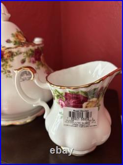 Royal Doulton Old Country Roses 3 Piece Bone China Tea Set Mint in Box