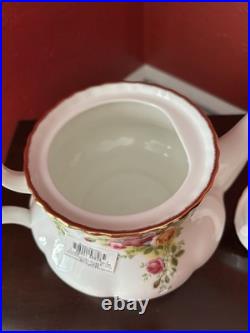 Royal Doulton Old Country Roses 3 Piece Bone China Tea Set Mint in Box