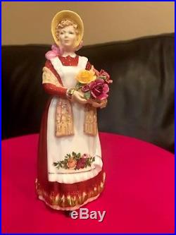 Royal Doulton Royal Albert OLD COUNTRY ROSES Lady Figurine HN 3692 China SIGNED