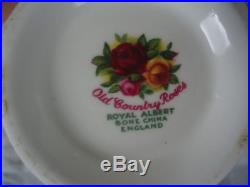 Royal albert old country roses 6 tea cups & saucers england tea set 2 avaiable Royal albert old country roses 6 tea cups & saucers england tea set 2 avaiable