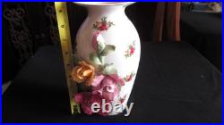 Royal albert old country roses 9-1/2'' 3d flowers vase