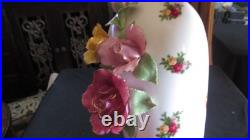 Royal albert old country roses 9-1/2'' 3d flowers vase
