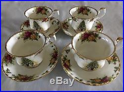 Royal albert old country roses Christmas Magic SET OF 4 CUPS AND SAUCERS #2