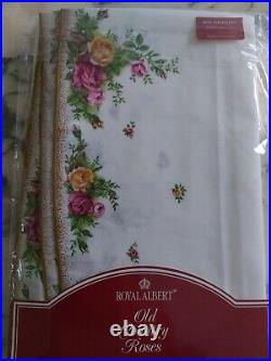 Royal albert old country roses Oval Tablecloth 170cm x 220cm, 8 Napkins. NEW