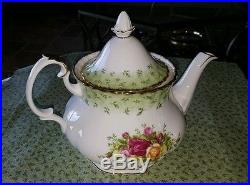 Royal albert old country roses green trim teapot