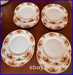 Set 8 Royal Albert Old Country Roses, Bone China 10 3/8 Dinner Plates