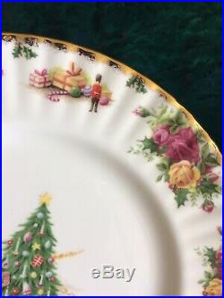 Set Of 10 Royal Albert CHRISTMAS MAGIC Old Country Roses Dinner Plates EXC
