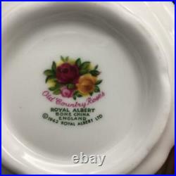 Set Of 4 Royal Albert Old Country Roses Cream Soup Bowls & Saucers Ch6085