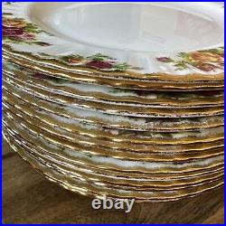 Set of 14 Royal Albert Old Country Roses 10.25 dinner plates