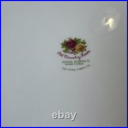 Set of 14 Royal Albert Old Country Roses 10.25 dinner plates