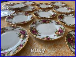 Set of 17 Royal Albert 1962 Old Country Roses Bread Plates Un Used