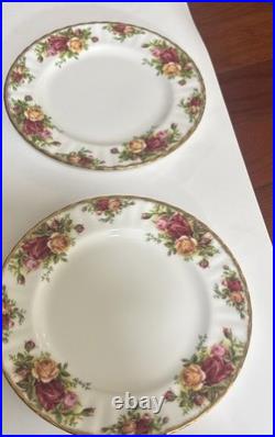 Set of 5 Royal Albert Old Country Roses 8.5 Luncheon Plates Made in England