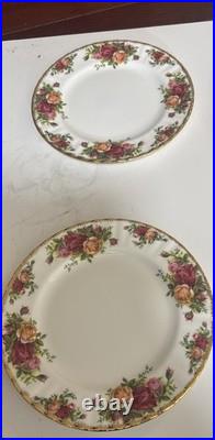 Set of 5 Royal Albert Old Country Roses 8.5 Luncheon Plates Made in England